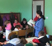 Mihaela continua la lezione sul vangelo di Luca.