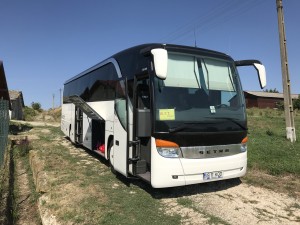 Pulman per il trasporto dei ragazzi